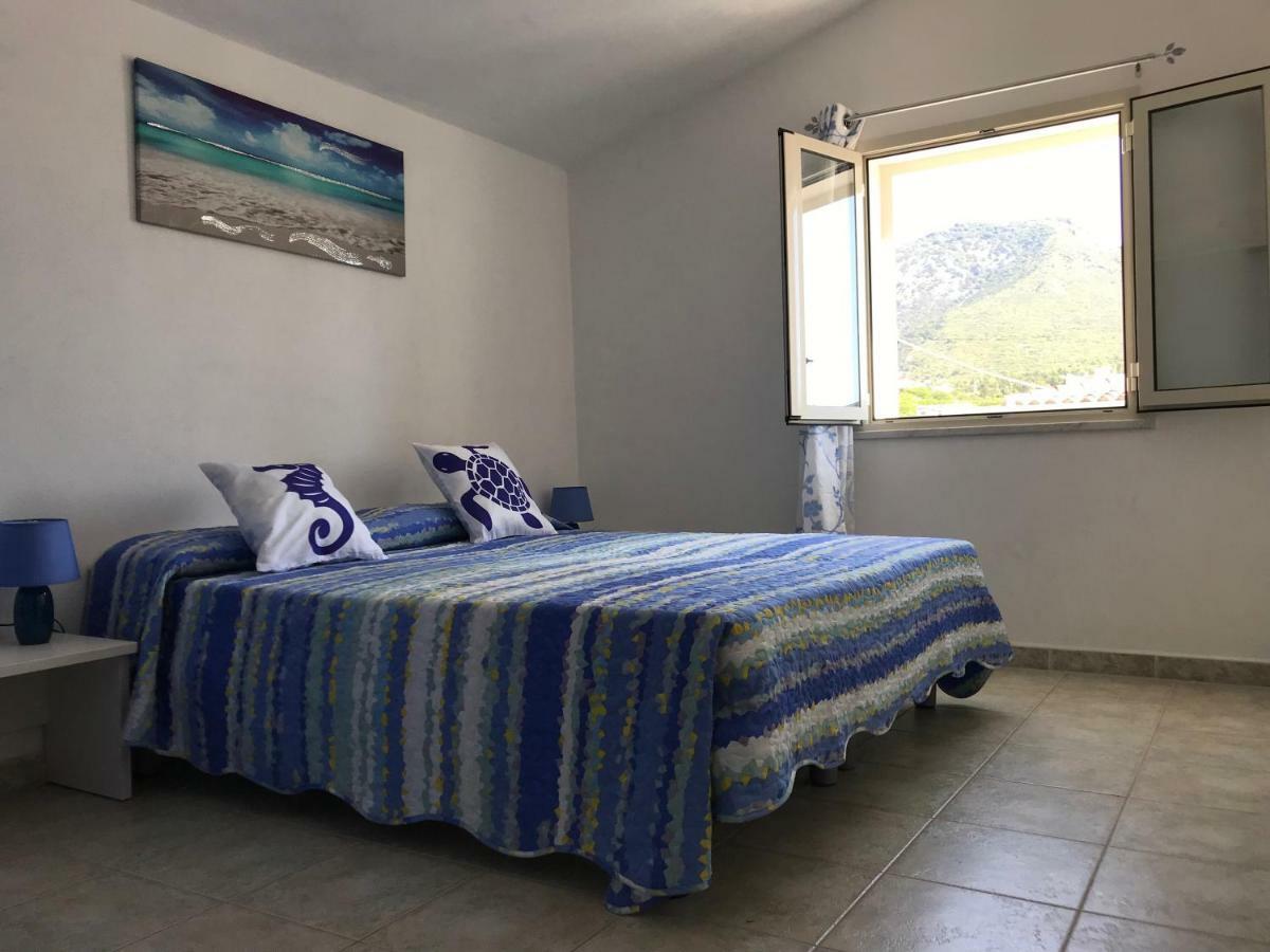 Casa Rosa Apartment Cala Gonone Luaran gambar